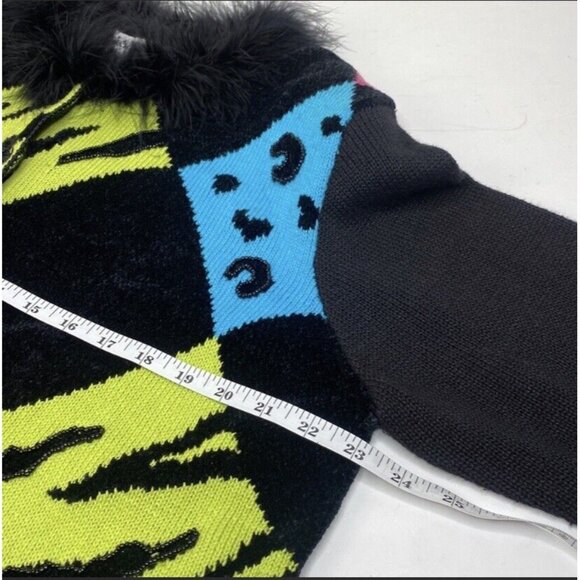 Jack B. Quick Womens 1X Sweater With Faux Fur Collar & Colorful Animal Print NWT - Picture 8 of 12
